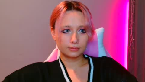 Snapshot of tommioo7 chatting on February 18, 6:26 pm Galadriel online show from February 18, 6:26 pm