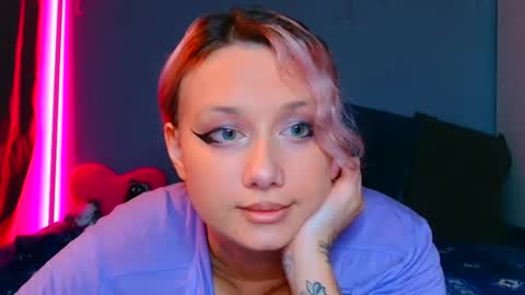 Snapshot of tommioo7 chatting on March 4, 5:32 am Galadriel online show from March 4, 5:32 am