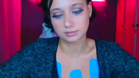 Snapshot of tommioo7 chatting on October 25, 1:24 am Galadriel online show from October 25, 1:24 am