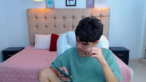 Tommy  online show from January 14, 9:13 am