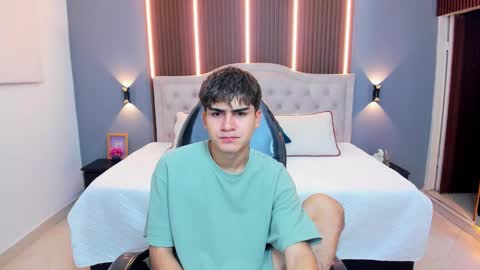 Tommy  online show from January 9, 3:20 am