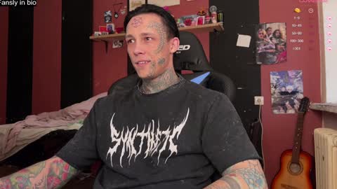 Snapshot of tommy__gun_ chatting on December 31, 6:48 am Tommy and Katana online show from December 31, 6:48 am