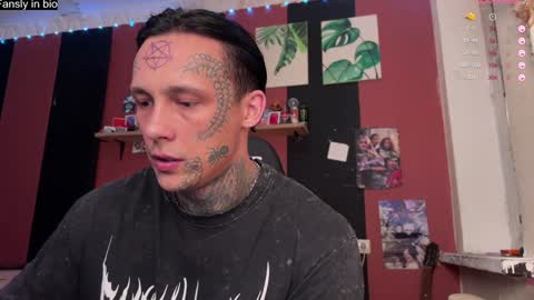 Snapshot of tommy__gun_ chatting on January 1, 3:24 pm Tommy and Katana online show from January 1, 3:24 pm