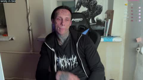 Snapshot of tommy__gun_ chatting on January 12, 4:50 pm Tommy and Katana online show from January 12, 4:50 pm