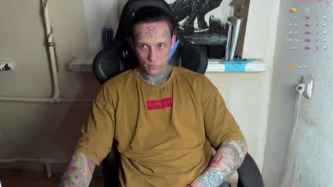 Snapshot of tommy__gun_ chatting on January 14, 3:04 pm Tommy and Katana online show from January 14, 3:04 pm