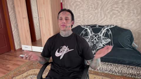 Snapshot of tommy__gun_ chatting on January 26, 7:53 am Tommy and Katana online show from January 26, 7:53 am