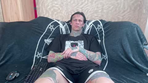 Snapshot of tommy__gun_ chatting on March 7, 8:45 am Tommy and Katana online show from March 7, 8:45 am