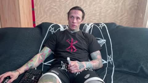 Snapshot of tommy__gun_ chatting on March 10, 5:33 am Tommy and Katana online show from March 10, 5:33 am