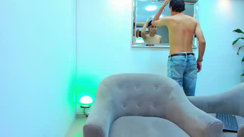 Snapshot of tommy__scott chatting on November 23, 11:21 am Tommy Scott online show from November 23, 11:21 am