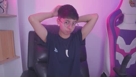 Blue  online show from October 10, 8:41 pm