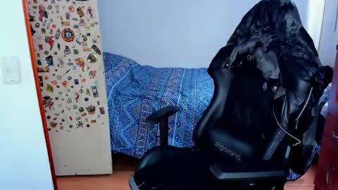 Twitter BreddTommy IG tommy bredd online show from November 23, 6:30 pm