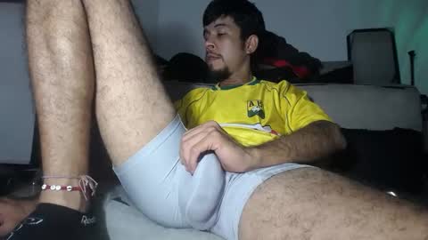   Thomas    online show from February 3, 11:15 pm