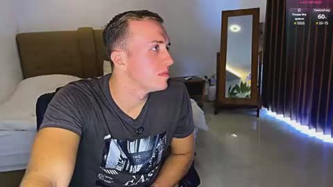 Snapshot of tommy_cumfinger chatting on July 21, 2:03 am Tommy online show from July 21, 2:03 am