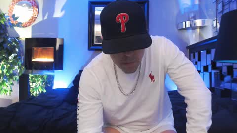 Tommy online show from March 4, 1:12 am