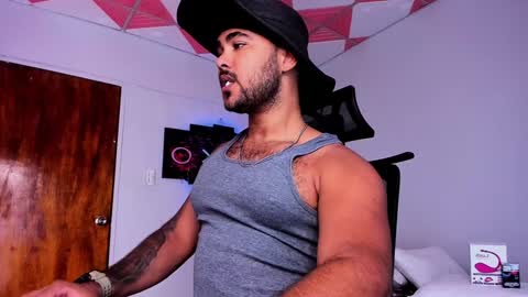 tommy_sccott online show from January 13, 3:12 am