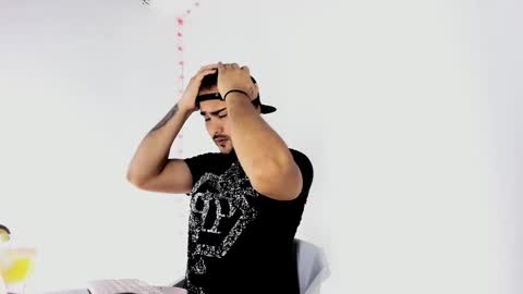 tommy_sccott online show from September 14, 10:42 pm