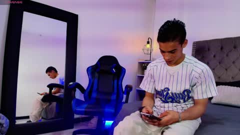 tommy west  online show from June 4, 2:39 am