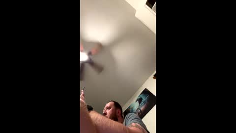 tommygunz62 online show from September 22, 6:48 am