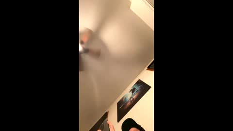 tommygunz62 online show from October 6, 6:55 am