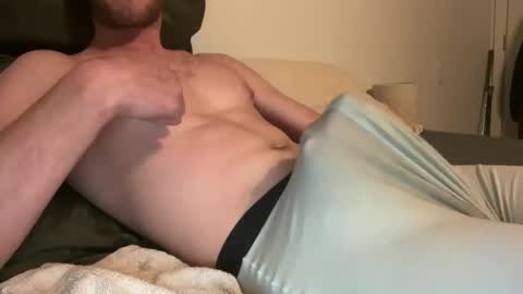 tommygunzsolo online show from February 3, 12:36 am