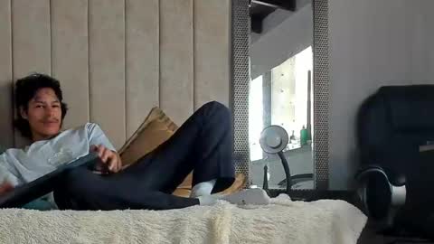 tommyhot7 online show from July 15, 8:36 pm
