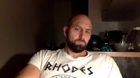 Thomas Fit online show from December 4, 9:13 pm