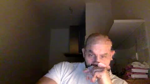Thomas Fit online show from December 8, 10:14 pm