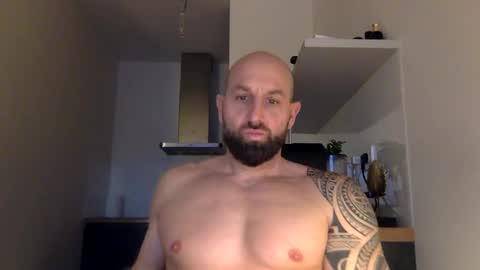 Thomas Fit online show from January 11, 3:09 pm