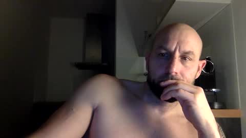 Thomas Fit online show from February 16, 11:16 pm