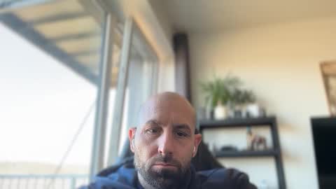 Thomas Fit online show from March 13, 10:22 am