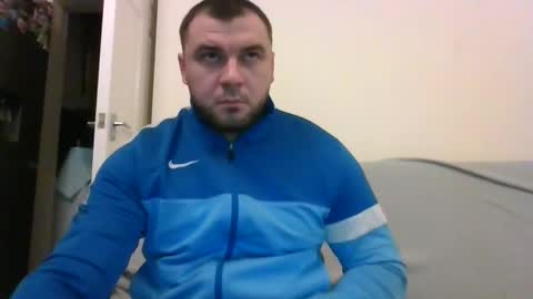 tommyy19901 online show from December 2, 7:27 pm