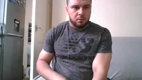 tommyy19901 online show from December 24, 12:22 pm