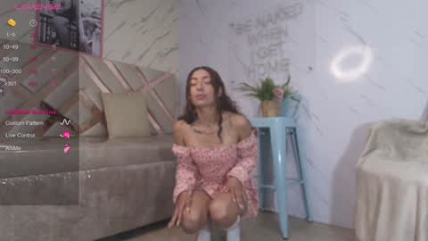 leyla  online show from January 26, 1:15 pm