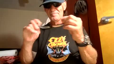 Snapshot of tomsza81463 chatting on October 2, 9:49 am tomsza81463 online show from October 2, 9:49 am