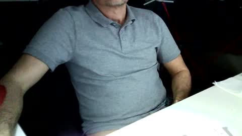 Tom online show from January 15, 2:35 pm