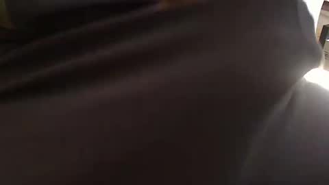 tomvill online show from March 3, 10:10 am