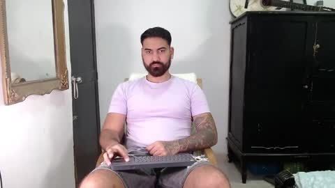 Tomas jhonson online show from December 1, 8:09 pm
