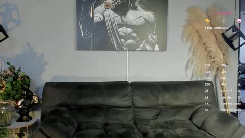 Snapshot of tomy_scott6 chatting on November 11, 11:32 am tomy_scott6 online show from November 11, 11:32 am