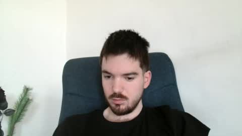 Onlyfans - Tomylind keep you in touch there online show from April 19, 10:25 am