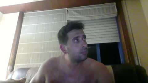 toni640128 online show from July 11, 11:28 pm