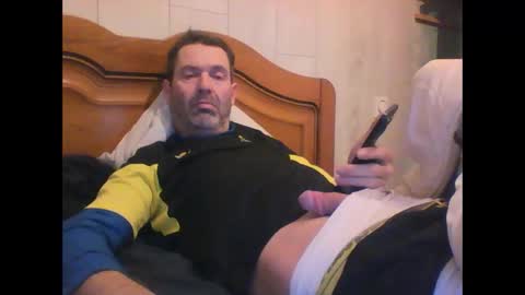 Snapshot of tonio1972 chatting on January 8, 5:32 am tonio1972 online show from January 8, 5:32 am
