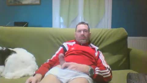 Snapshot of tonio1972 chatting on March 30, 6:36 am tonio1972 online show from March 30, 6:36 am