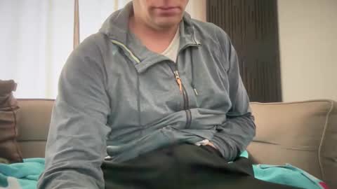 tonisun online show from February 3, 8:52 am