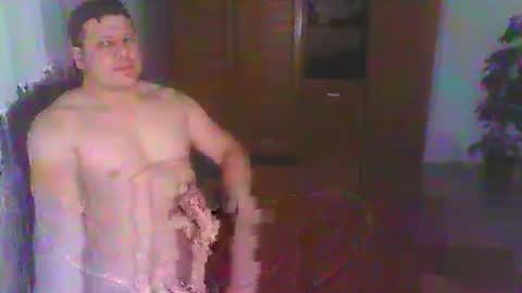 Snapshot of tonny54880 chatting on January 31, 8:43 pm tonny54880 online show from January 31, 8:43 pm