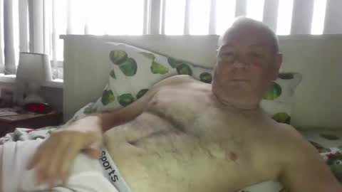 tony14712 online show from December 17, 9:15 am