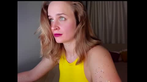 Snapshot of tony_and_alice chatting on December 26, 8:32 pm Tony and Alice online show from December 26, 8:32 pm