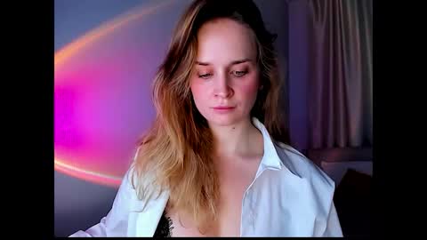 Tony and Alice online show from January 8, 8:44 pm