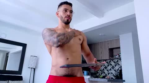 tony muscle1 online show from October 17, 7:16 pm