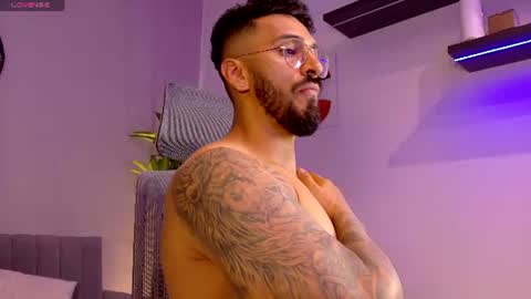 tony muscle1 online show from June 11, 7:12 pm