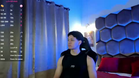 tony_petrov online show from June 14, 2:08 pm